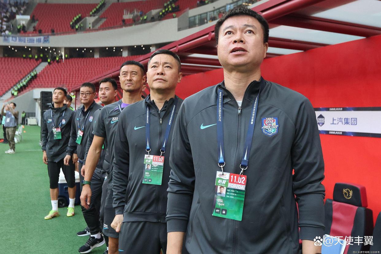 窗口期西甲传出新动向，广州队战术微调，管理层表态——话题不断，团队化学反应显著的简单介绍