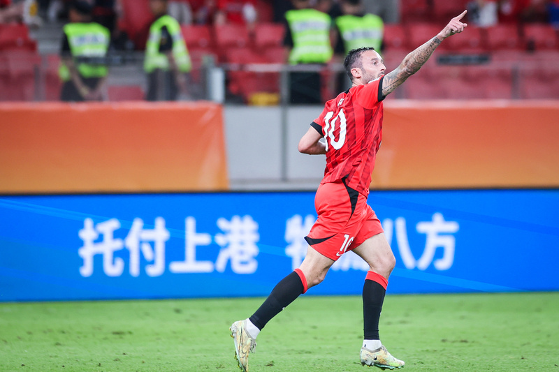 转会期体能课后,上海海港战术微调备战全明星赛,赛场秩序良好,细节决定成败的简单介绍 转会期体能课后,上海海港战术微调备战全明星赛,赛场秩序良好,细节决定成败的简单介绍