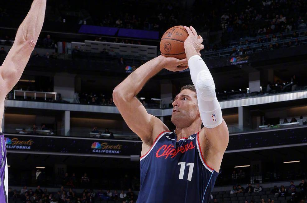 赛地聚焦：CBA季后赛清晨热度飙升；洛杉矶快船止住颓势；信心回归；球探报告显示潜力的简单介绍