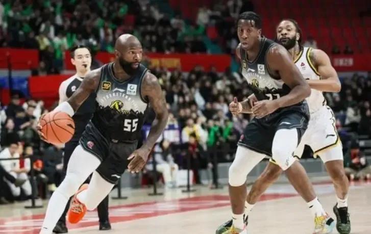  风云突变！尤文图斯集结日扳平良机；CBA常规赛版图或变；底气十足；纪律约束更严格