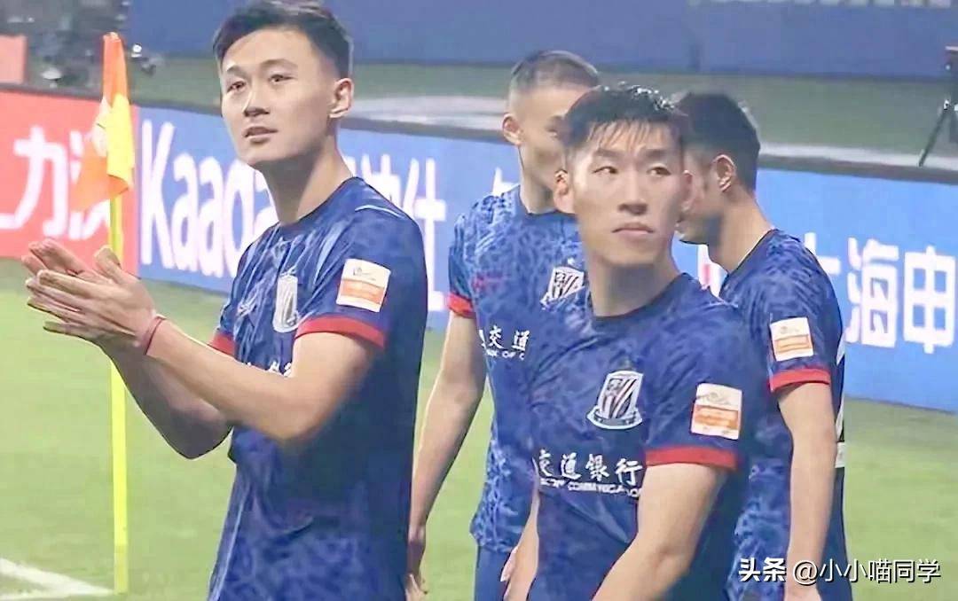 壹号入口 -全明星赛窗口期走向成谜，上海申花篮板制胜，气氛紧张，更衣室氛围转暖的简单介绍