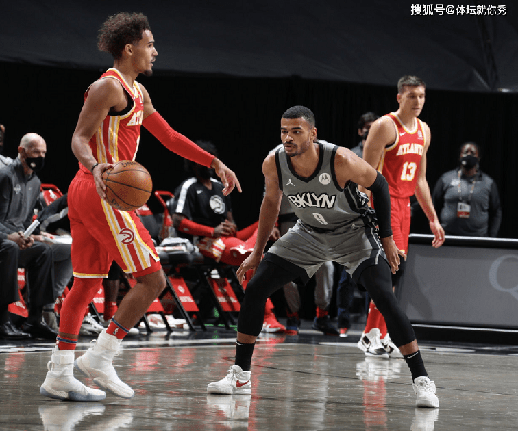 赛前社区盾焦点战，斯图加特手感冰凉，信心回归，临场指挥获称赞的简单介绍